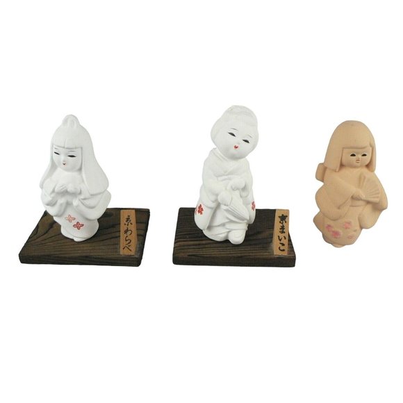 Dolls Japanese Hakata Mini Geisha Figurines 2 Stands Bisque 3 pcs Original decal - Picture 1 of 12